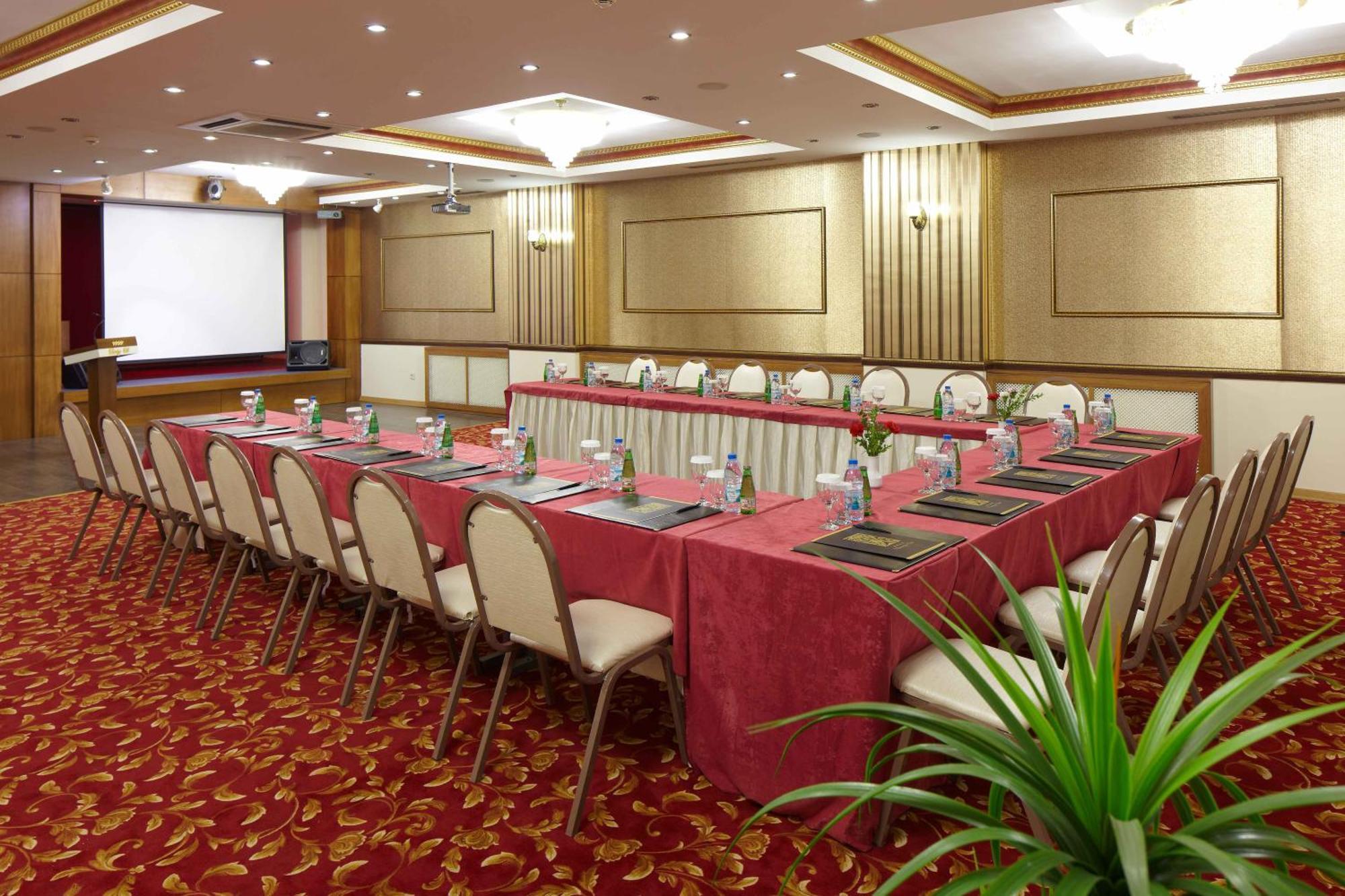 Buruciye Hotel Sivas Exterior photo