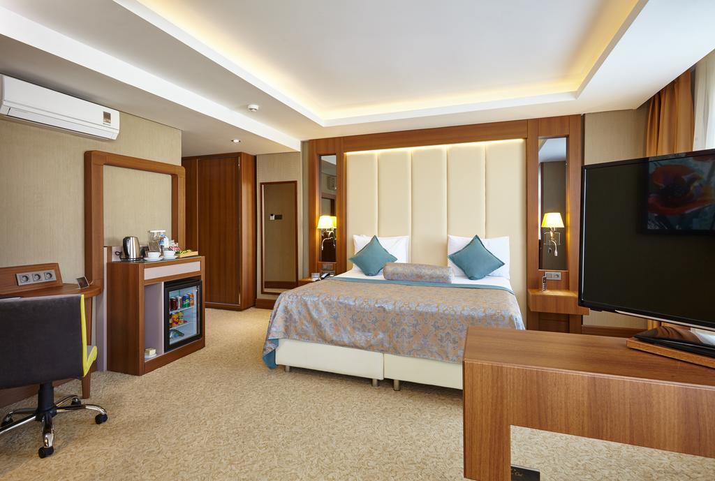 Buruciye Hotel Sivas Exterior photo